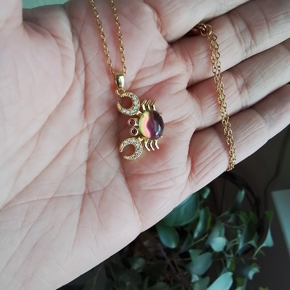 Gold Crab Pendant Necklace - Picture 3 of 7